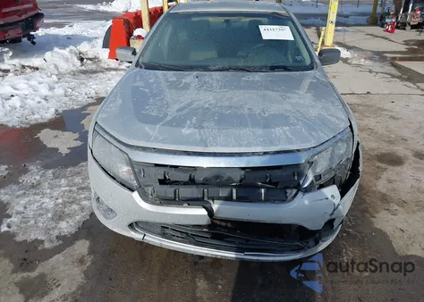 2010 Ford Fusion S z USA, uszkodzony, nr VIN 3FAHP0GA9AR190823